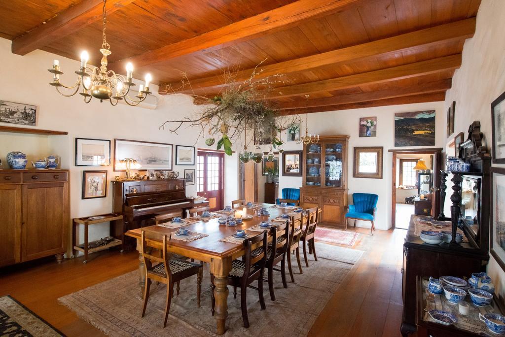 Tulbagh Country Guest House - Cape Dutch Quarters Bagian luar foto