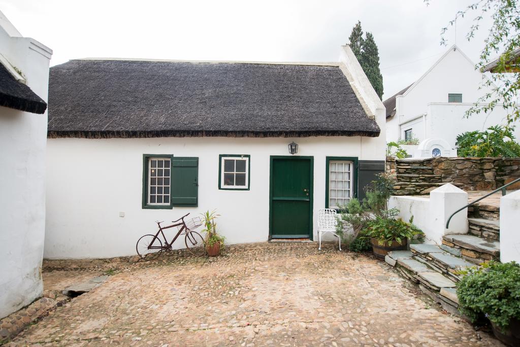 Tulbagh Country Guest House - Cape Dutch Quarters Bagian luar foto